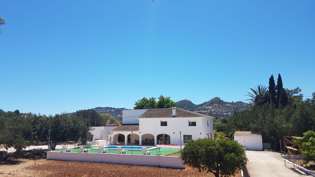Property Image 4