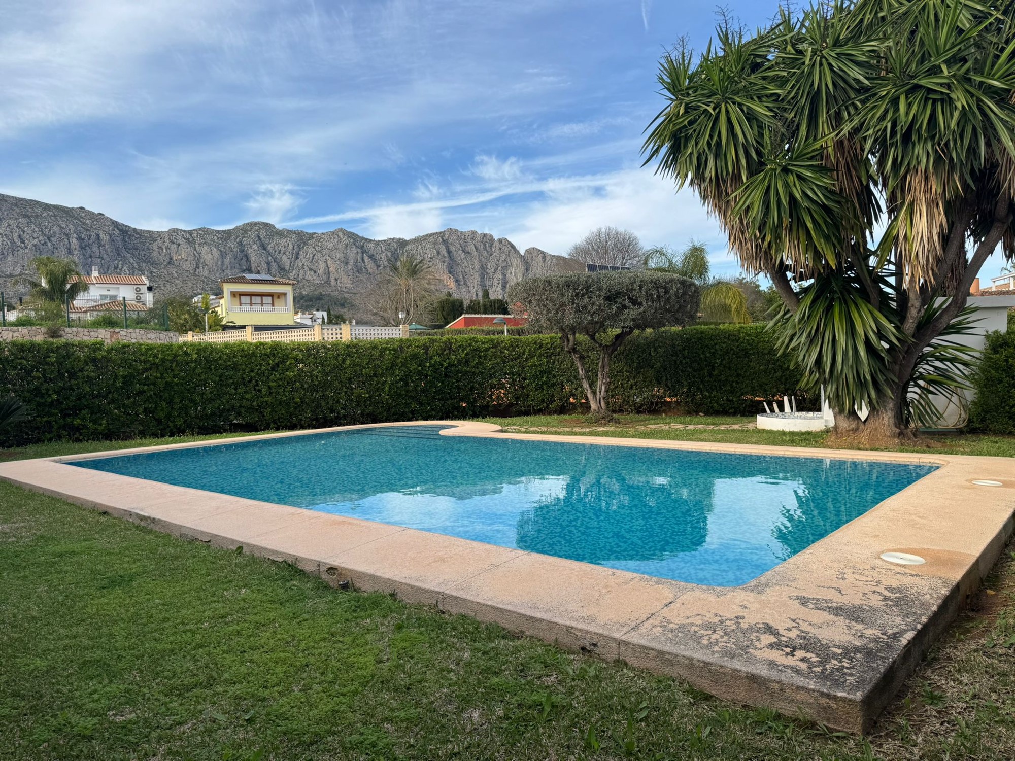 Two-Bedroom Townhouse in Beniarbeig with Pool and Garden
