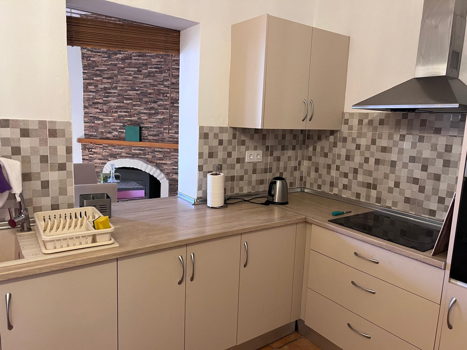 Townhouse with 3 Bedrooms in Oliva and South-Facing Terrace