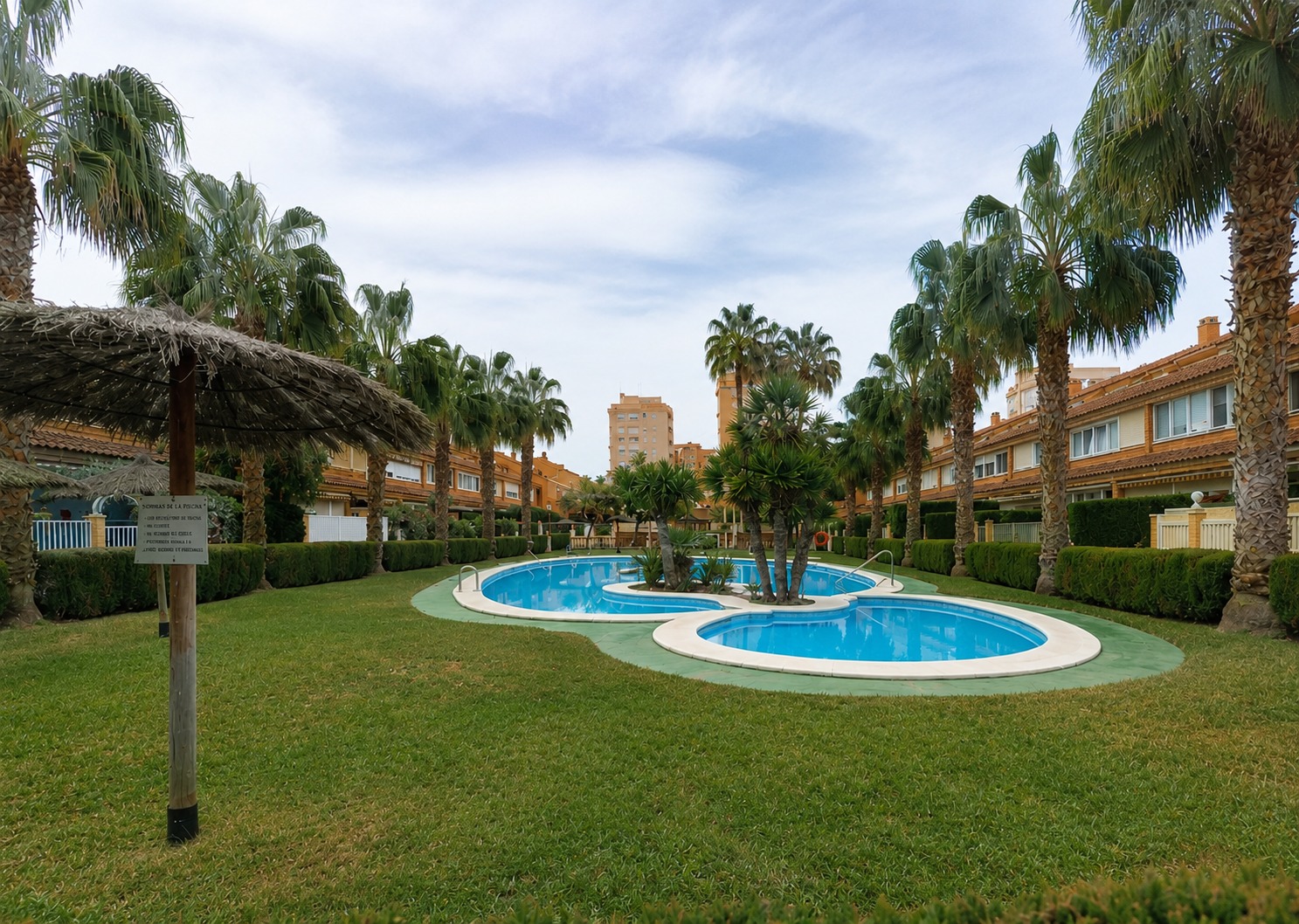 Villa, 5 Slaapkamers, Alicante, met Privézwembad