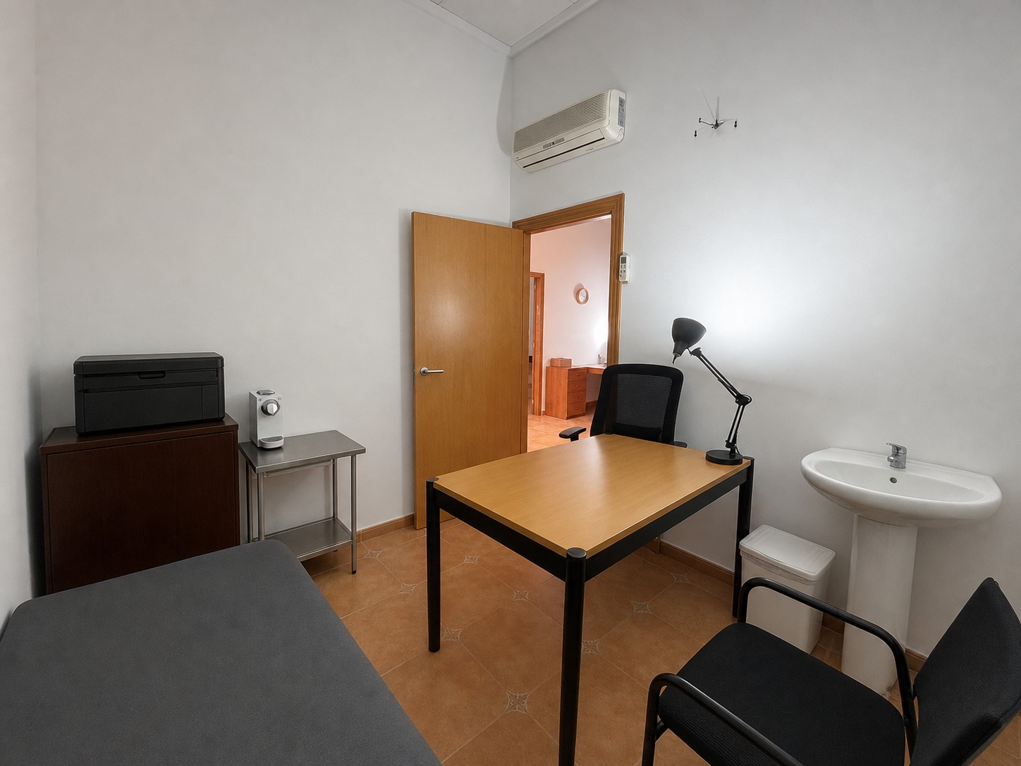 Commercial Premises in Ondara, 116 m² with Two Bathrooms