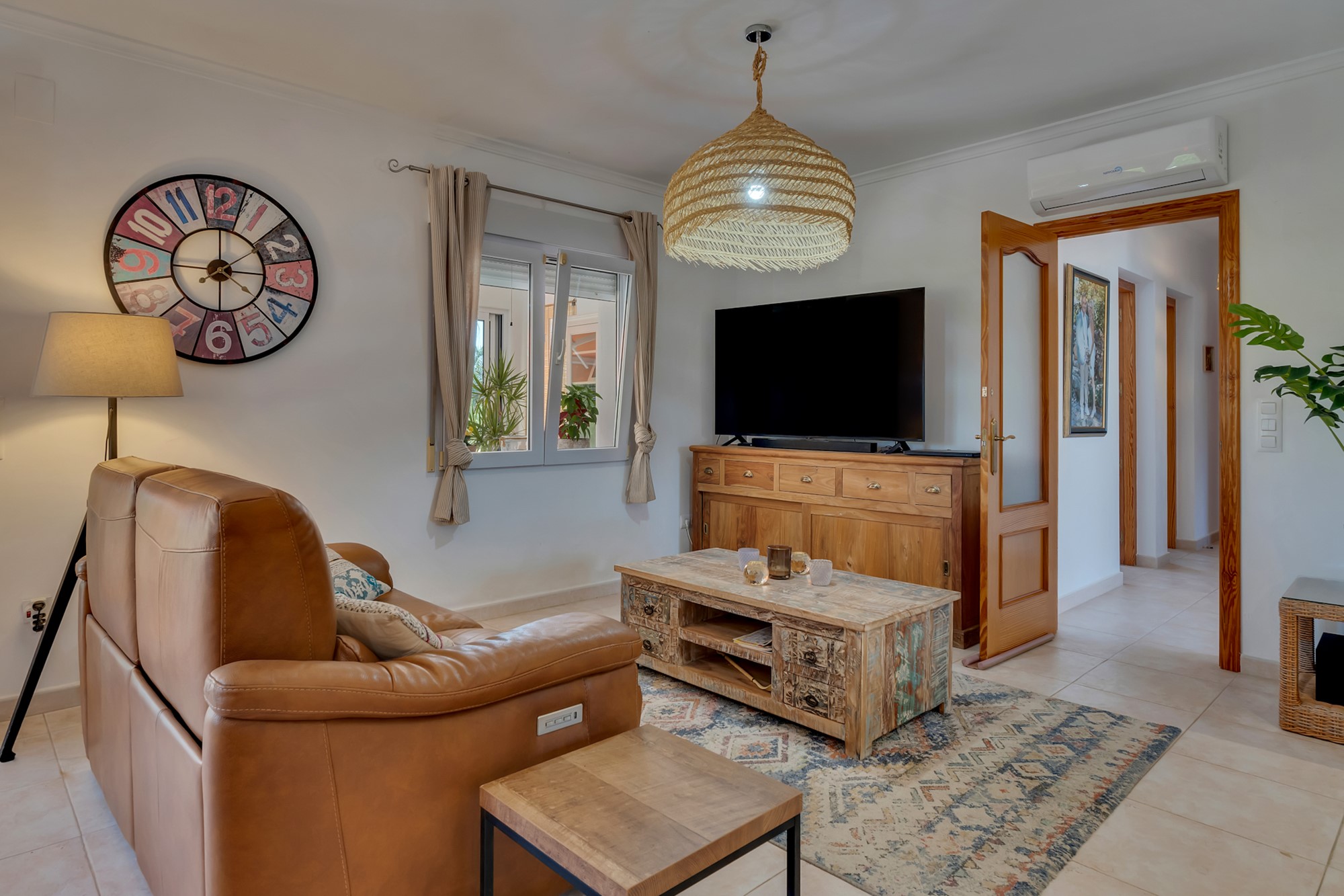 Villa, 3 Bedrooms, Beniarbeig, with Pool and Mountain Views