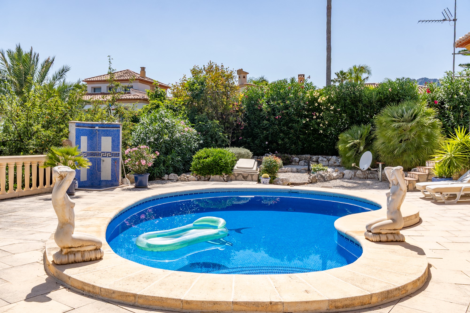 Villa, 3 Bedrooms, Beniarbeig, with Pool and Mountain Views