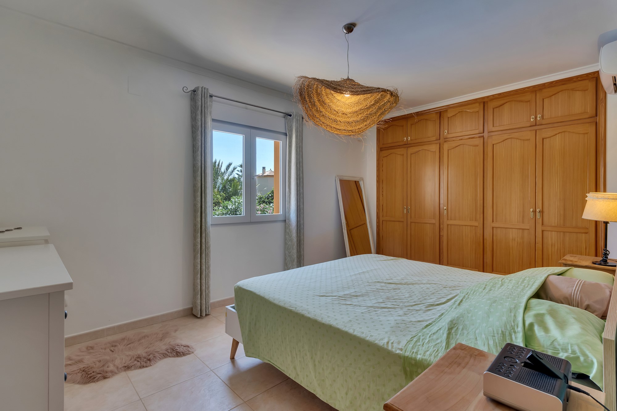Villa, 3 Bedrooms, Beniarbeig, with Pool and Mountain Views