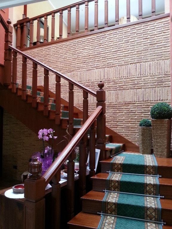 Four Bedroom Villa in Pedreguer with Pool and Extensive Grounds