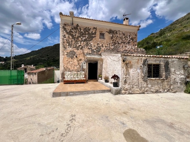 House in Lubrin - view 1