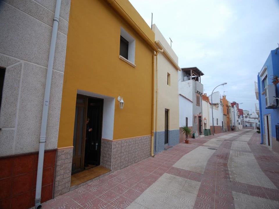 Townhouse in Els Poblets 