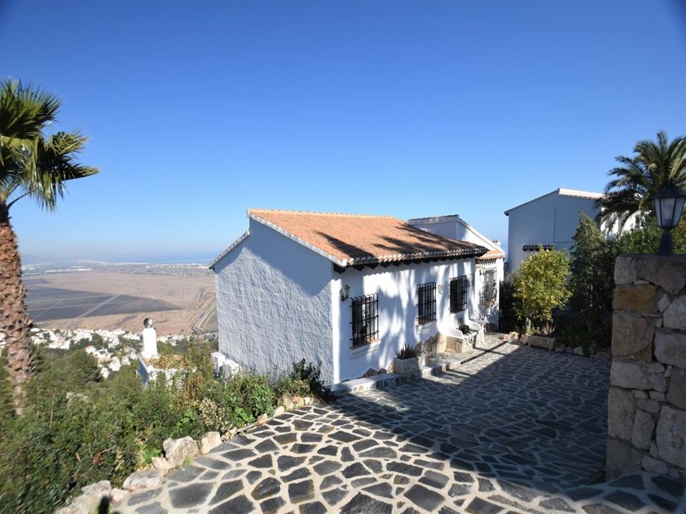 Villa in Monte Pego 