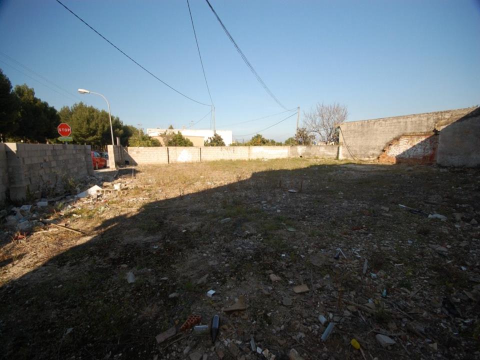 Plot in Els Poblets 