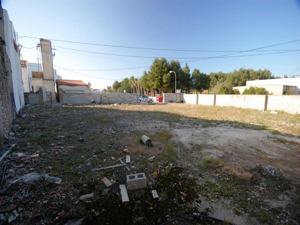 Plot in Els Poblets 