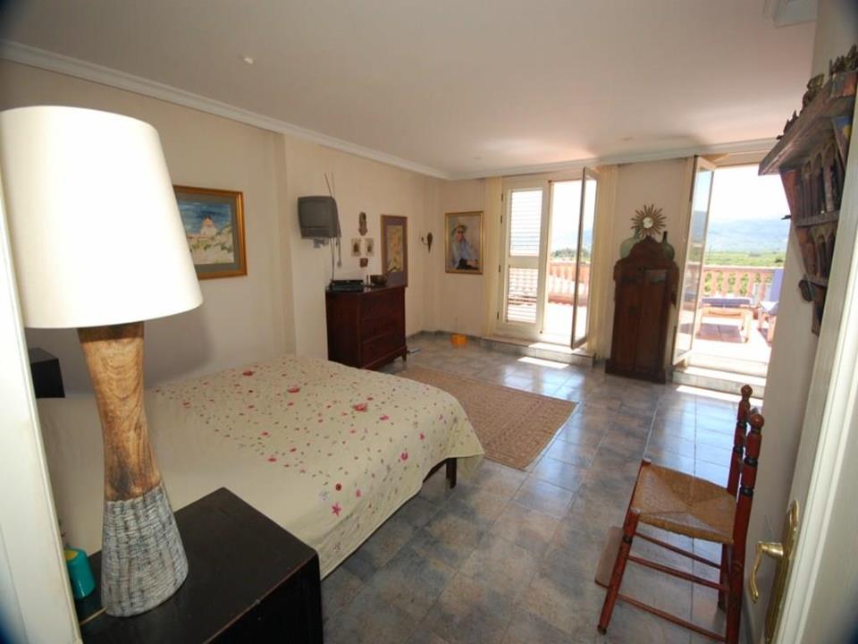 Townhouse in Sagra 