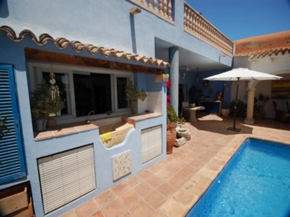 Townhouse in Sagra 