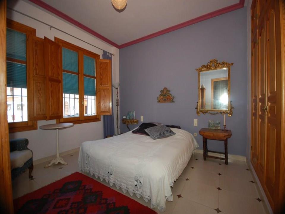 Townhouse in Sagra 
