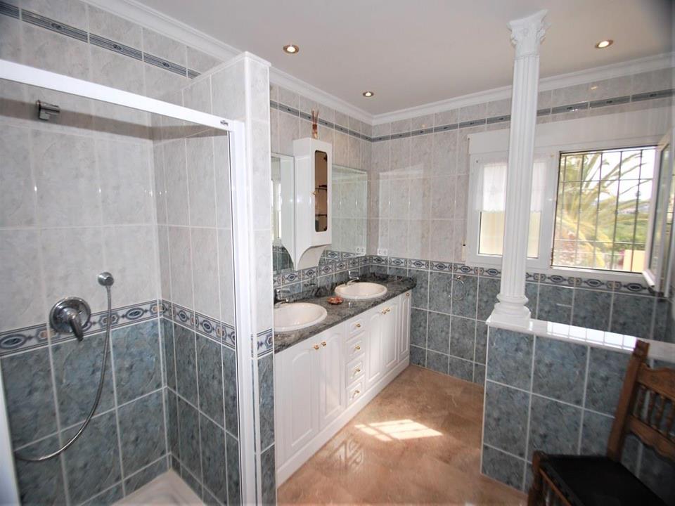 Venta. Villas en Denia