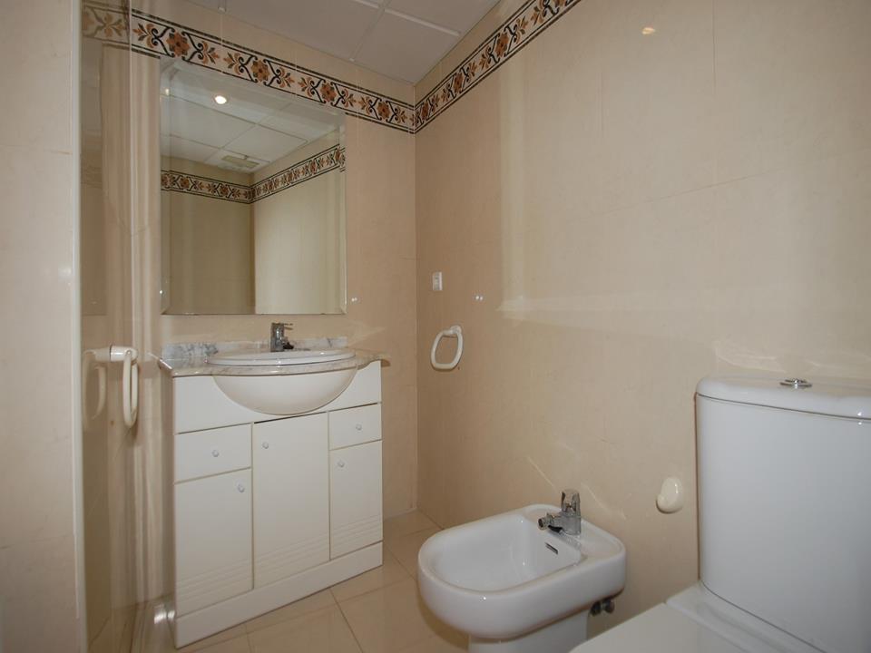 Apartment in Oliva 