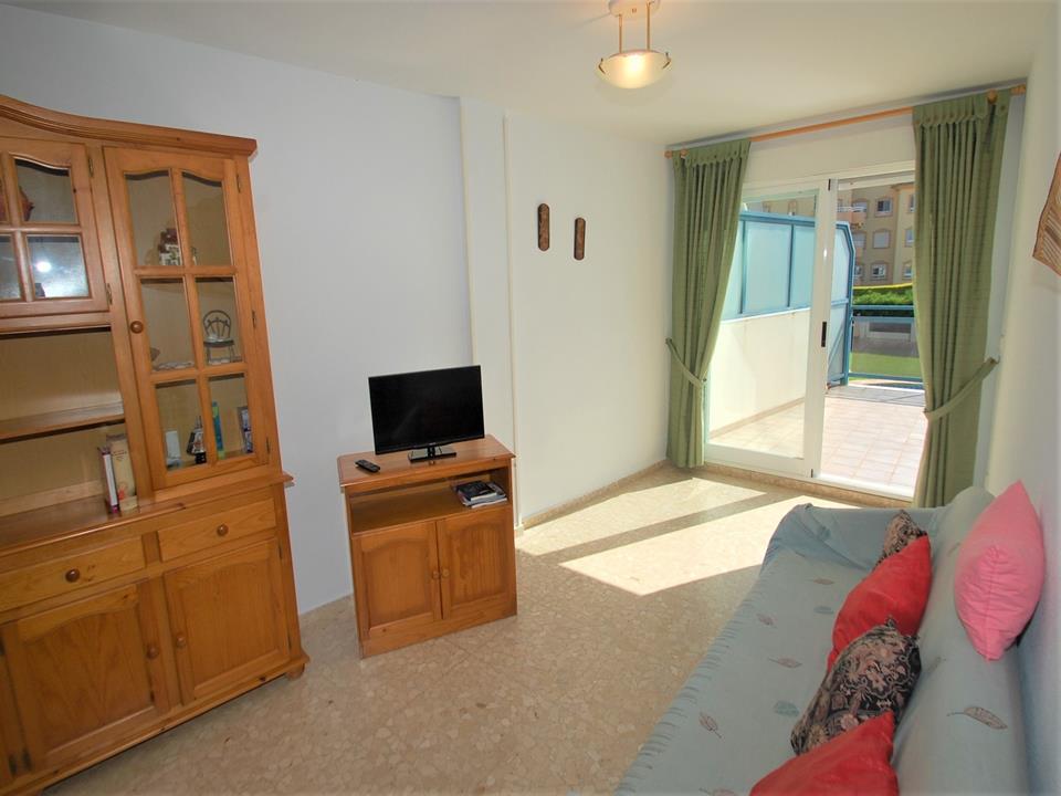 Apartment in Oliva 