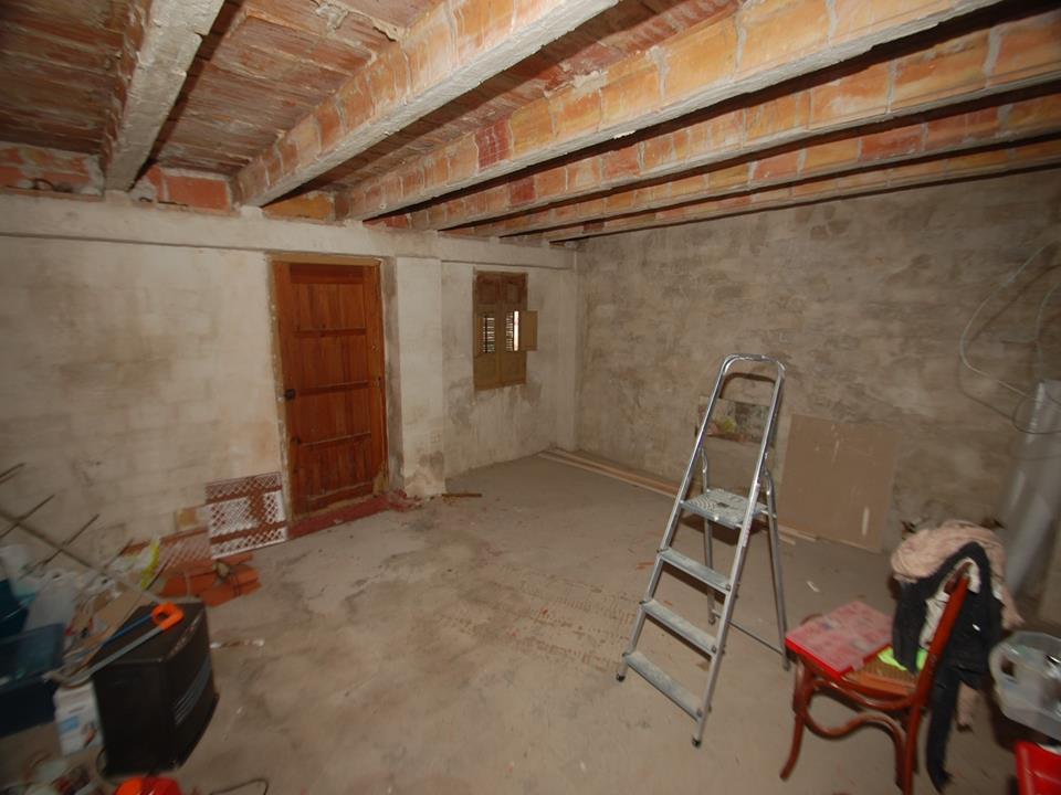 Townhouse in Pego 