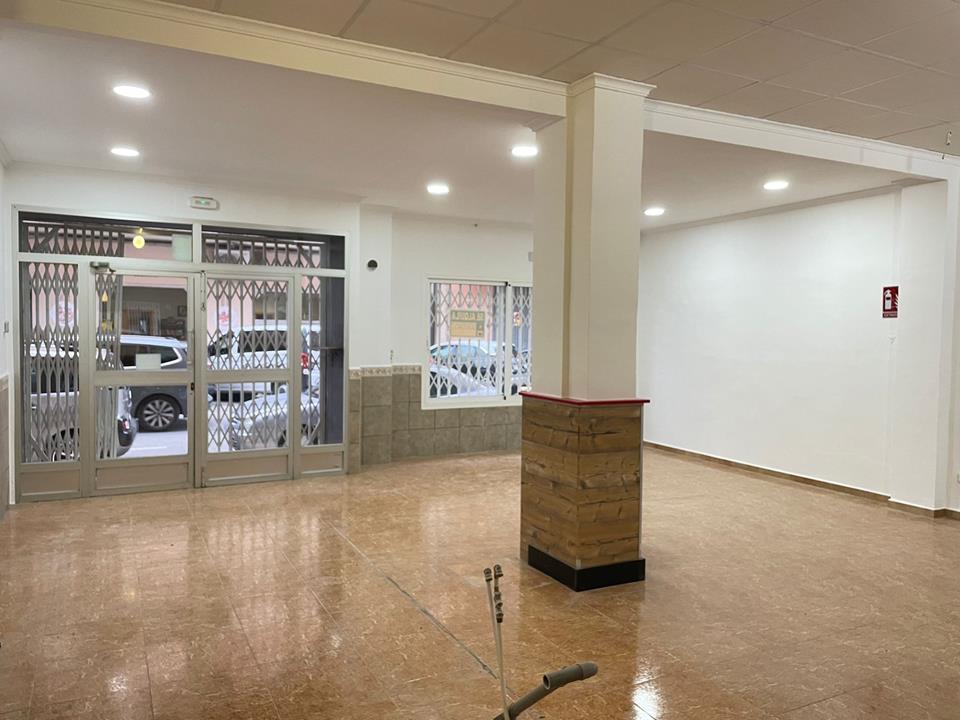 Vente. Bâtiment commercial à Ondara