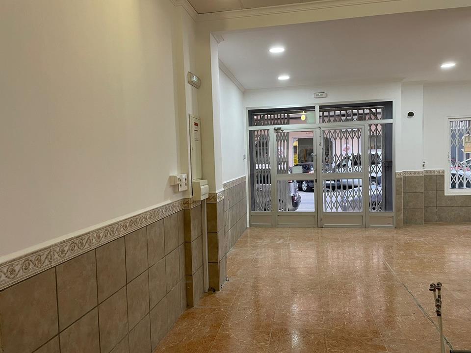 Vente. Bâtiment commercial à Ondara