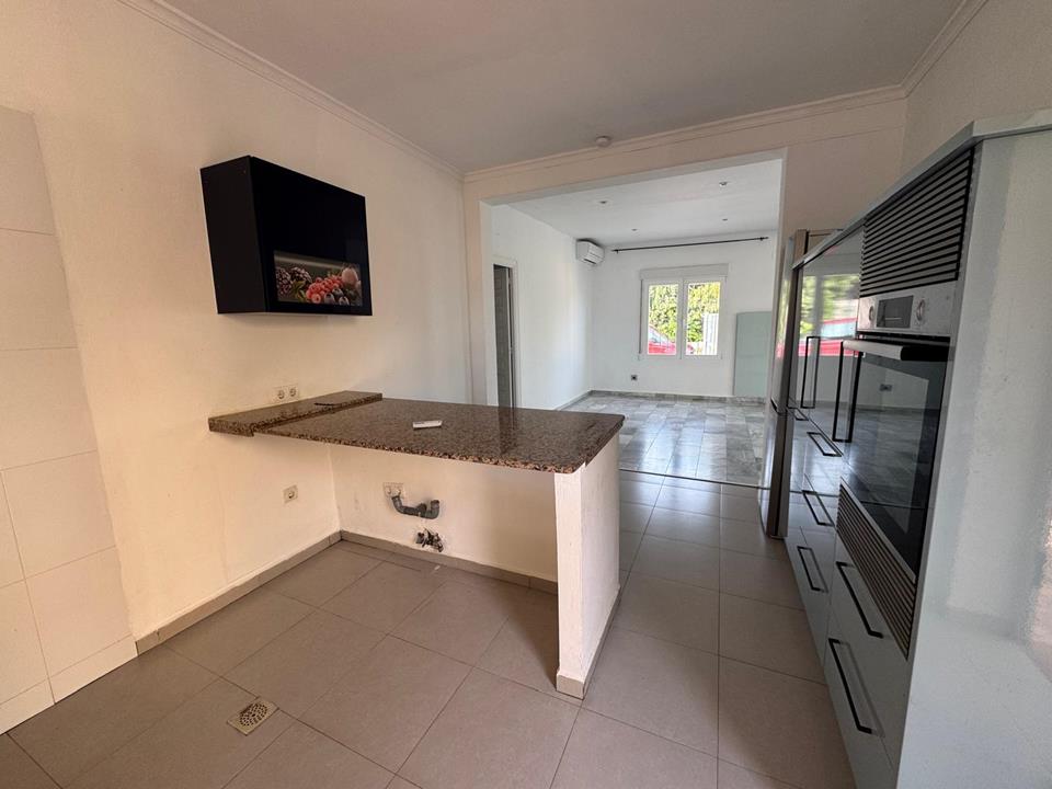 Verkoop. Villa in Denia