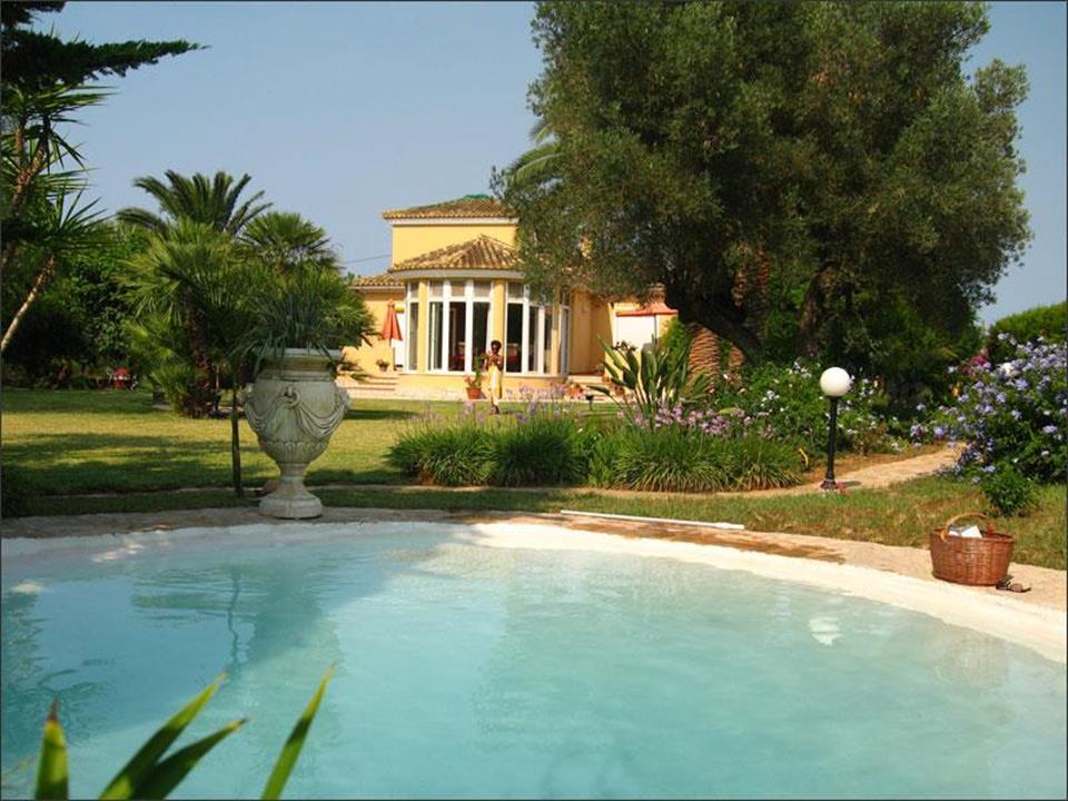 Vente. Villa à Denia