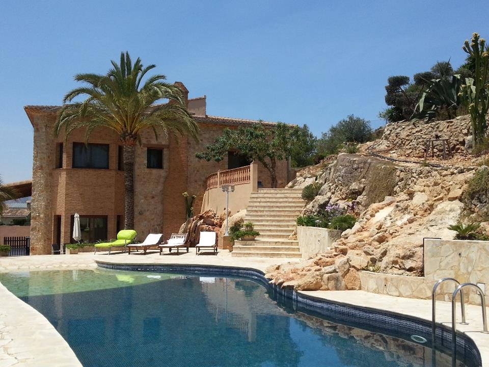 For Sale. Villa in Pedreguer