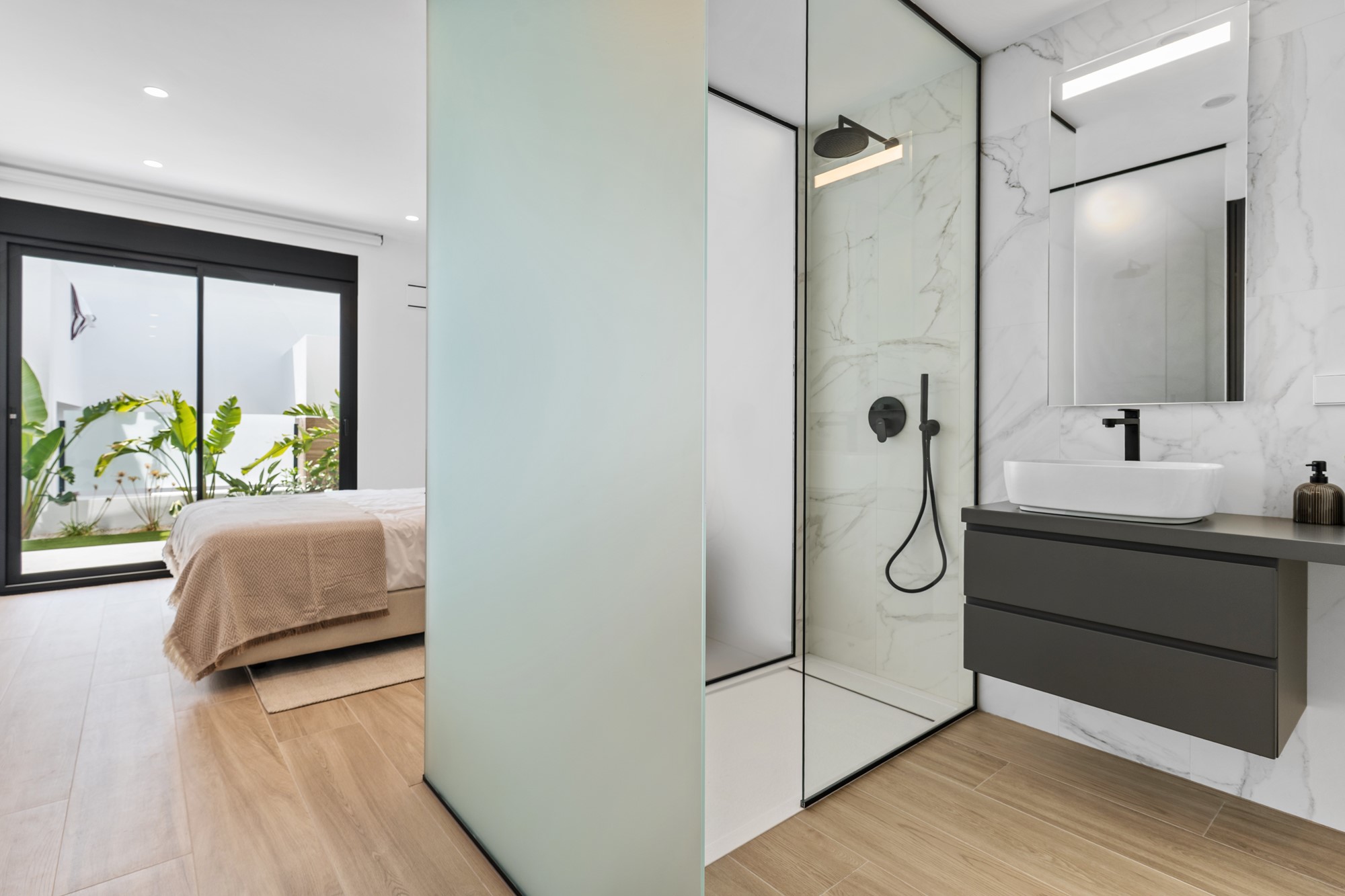 Miraflor Homes