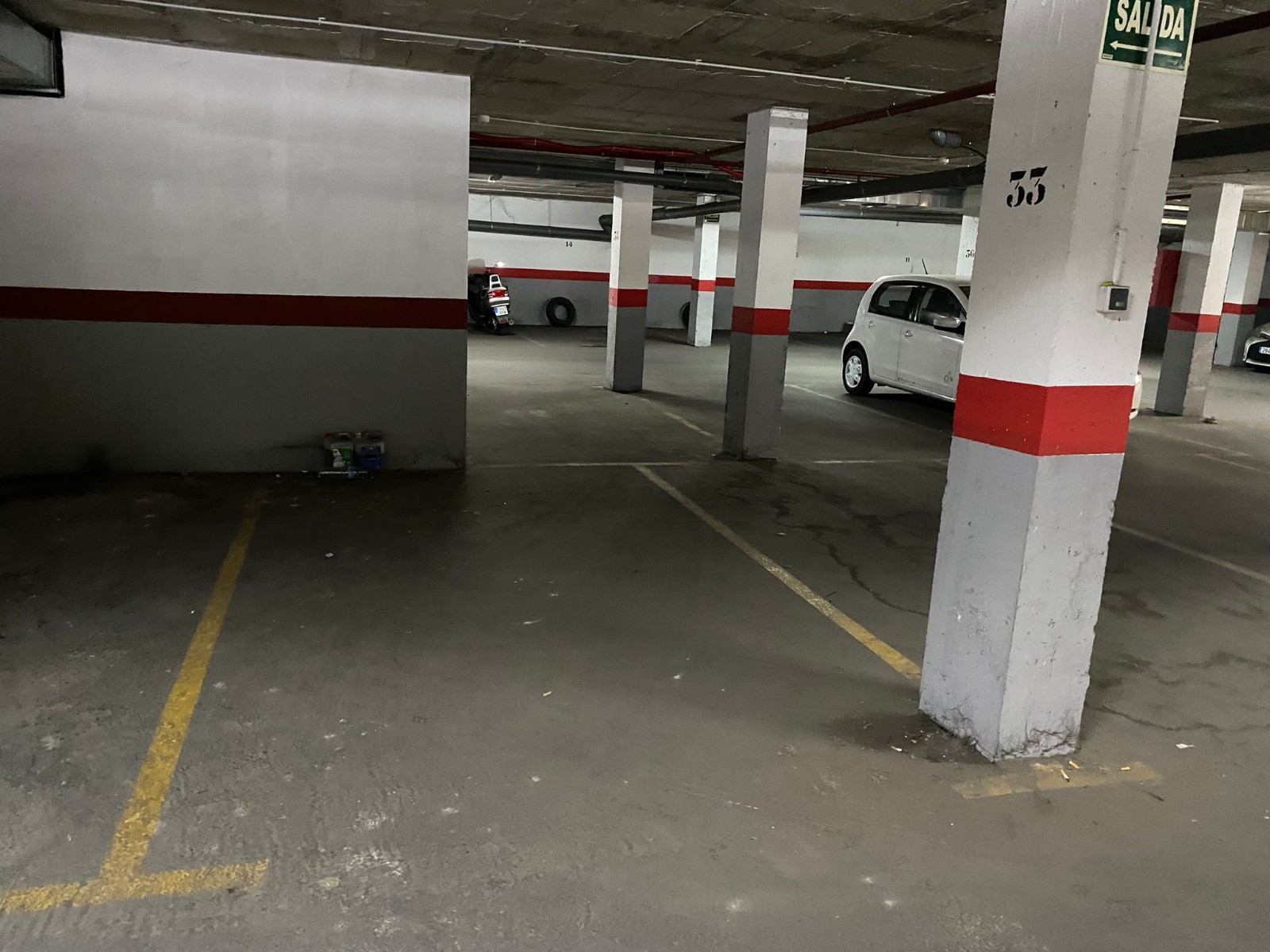 Garages (Parking) for sale Salinas