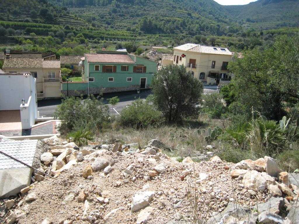 Plot for sale Llosa de Camacho