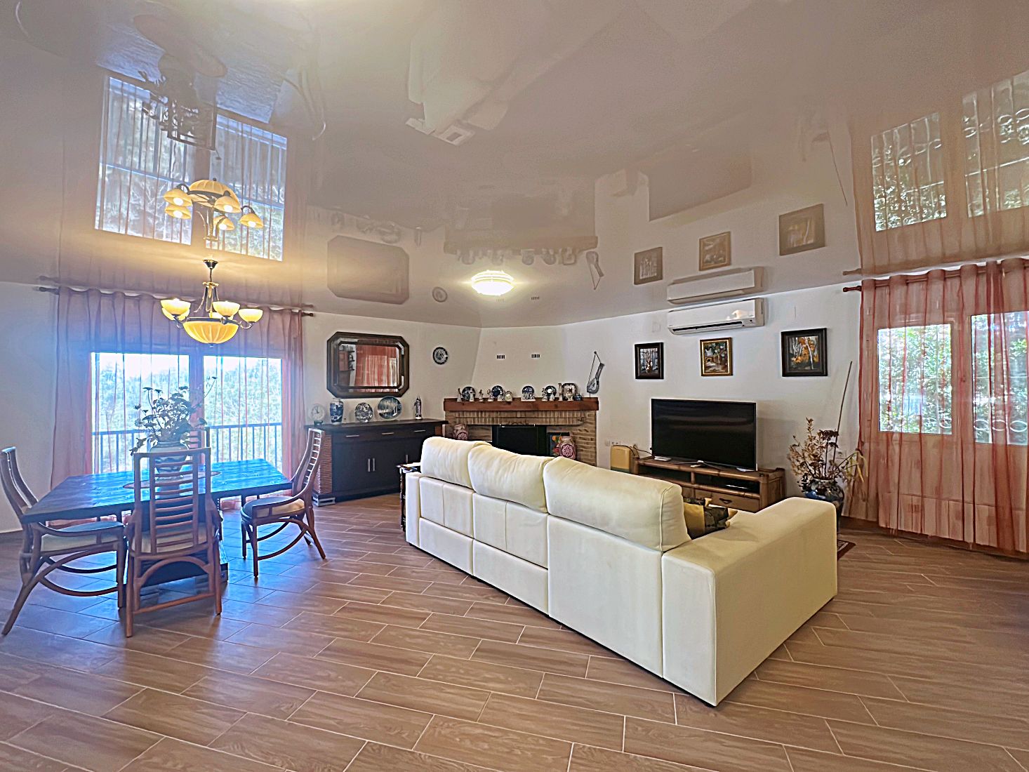 Miraflor Homes
