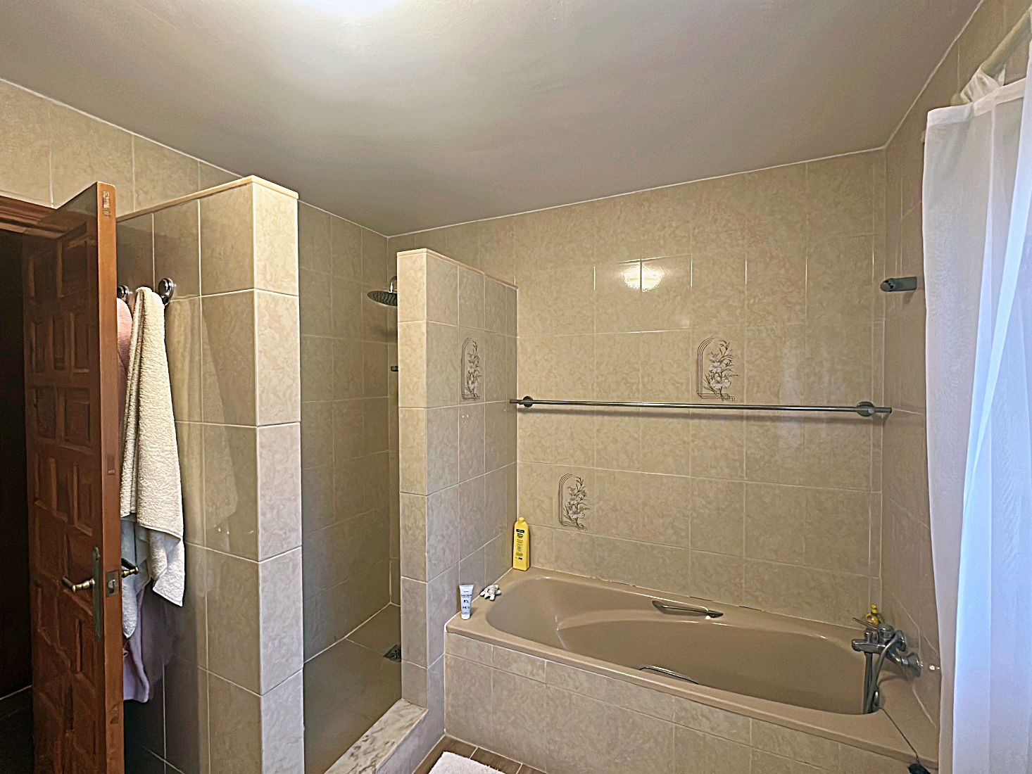 Miraflor Homes