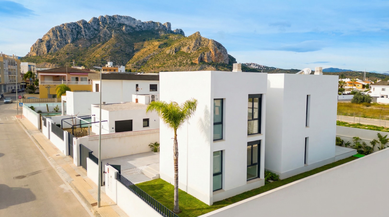 Miraflor Homes