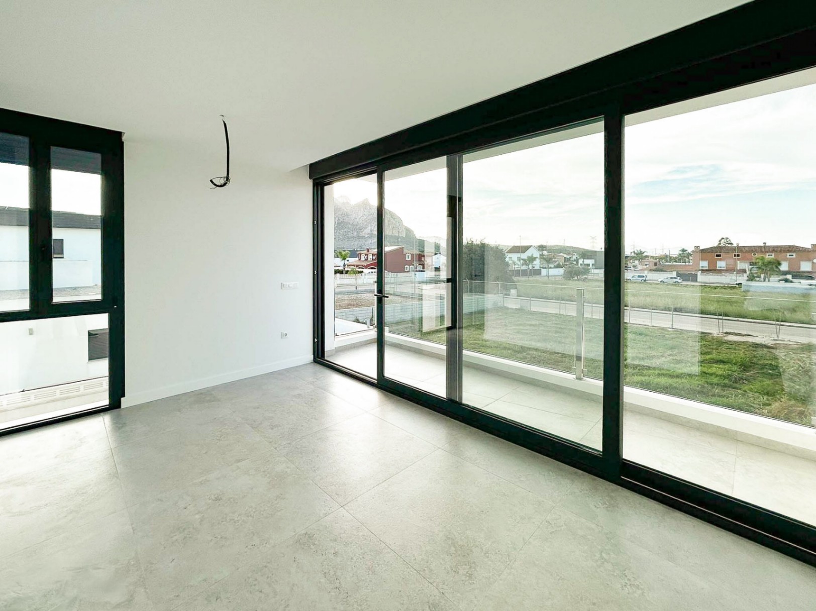 Miraflor Homes