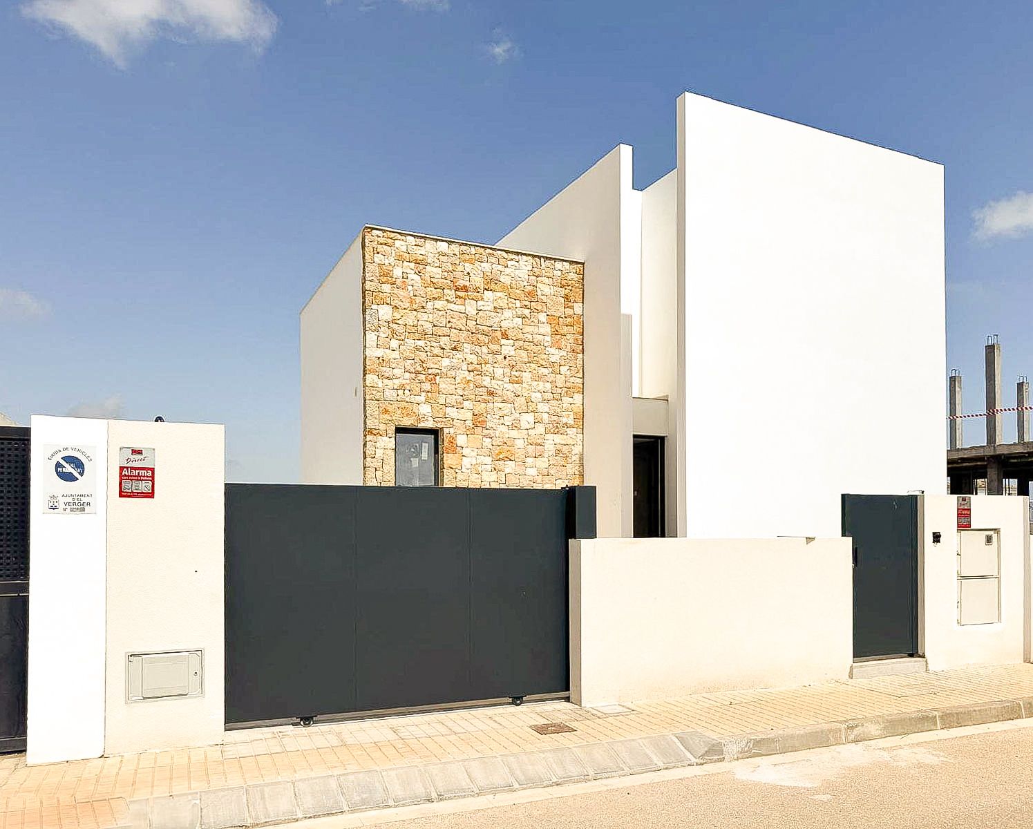 Miraflor Homes