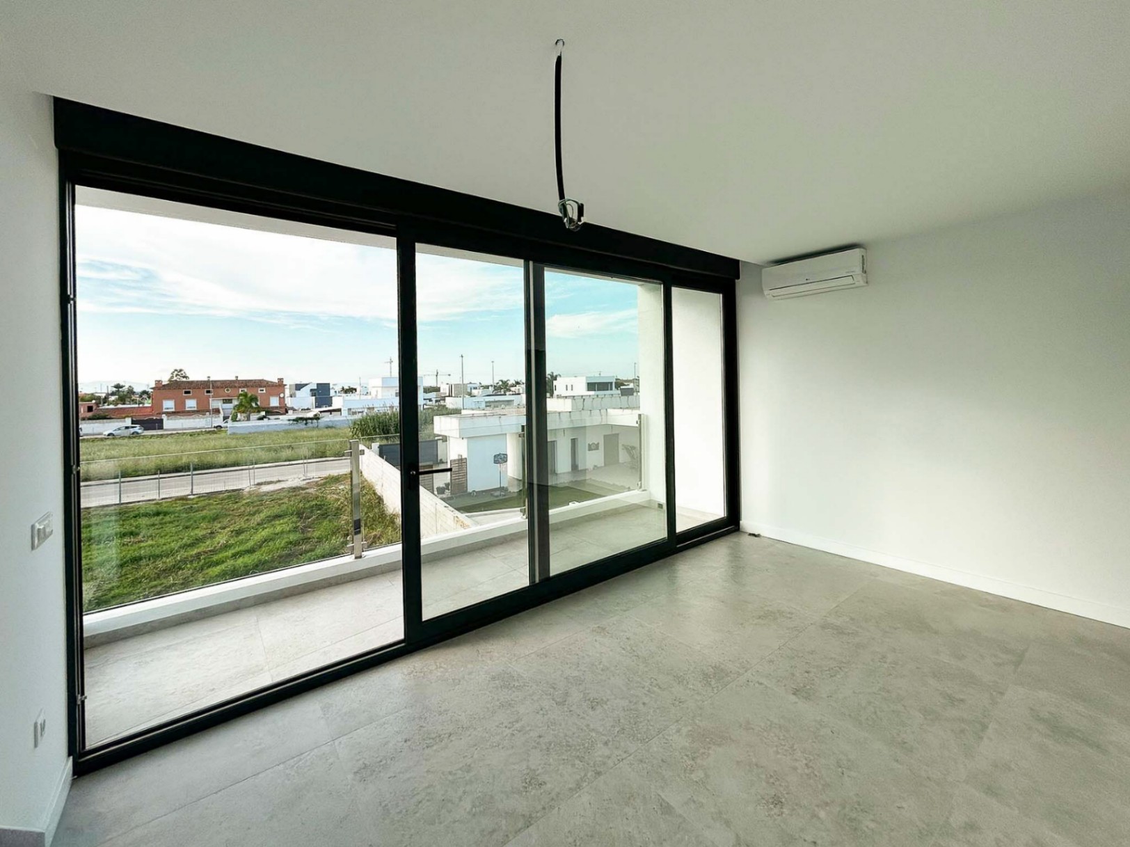 Miraflor Homes