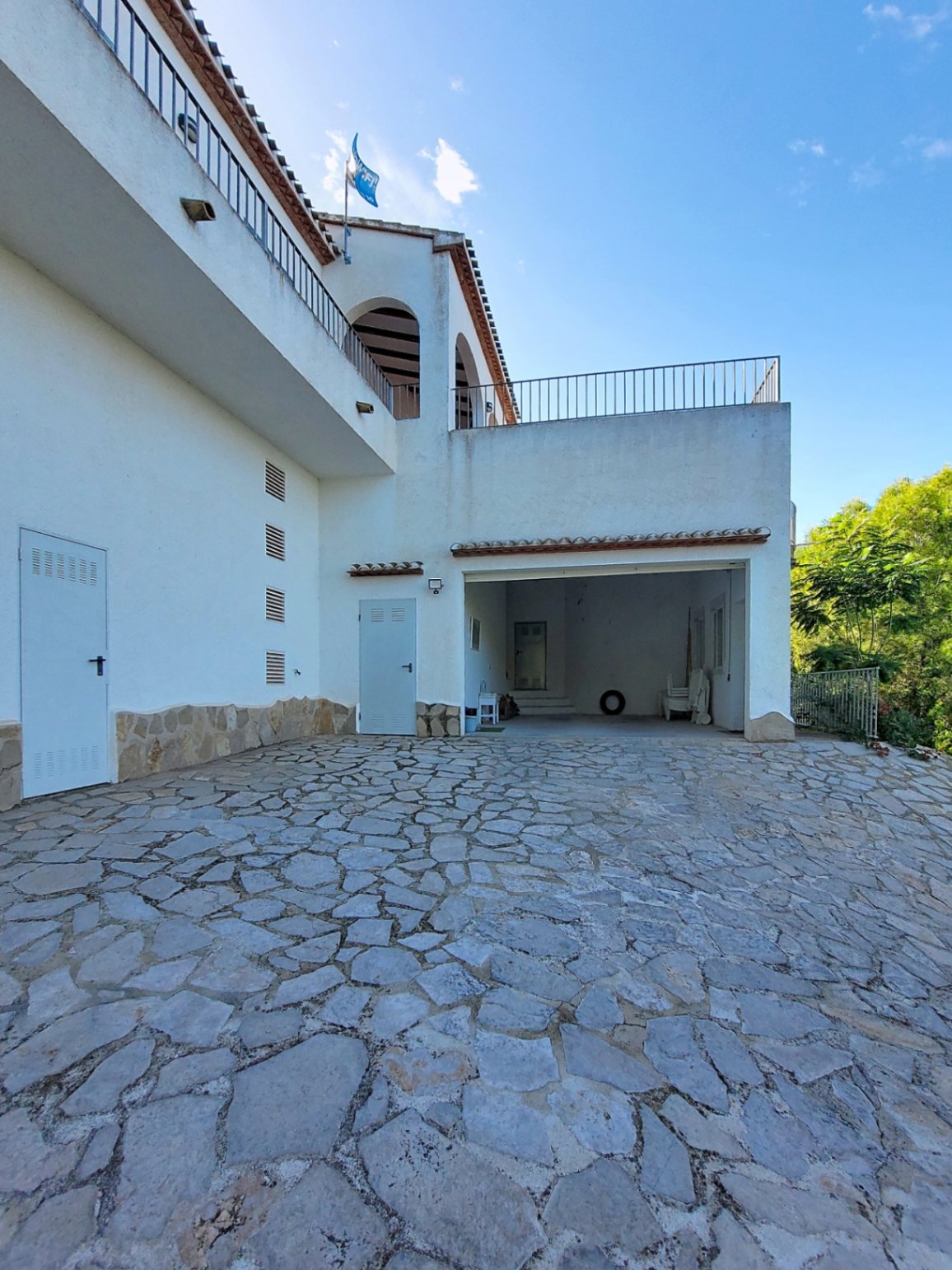 Miraflor Homes