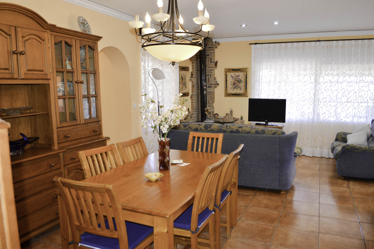 Miraflor Homes