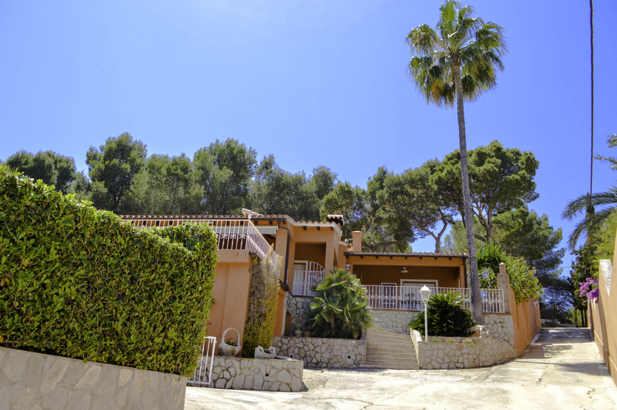 Miraflor Homes
