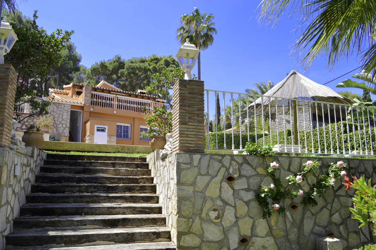 Miraflor Homes
