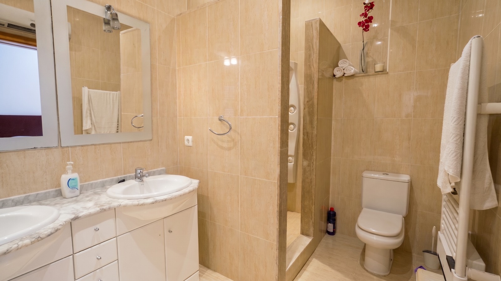 Miraflor Homes