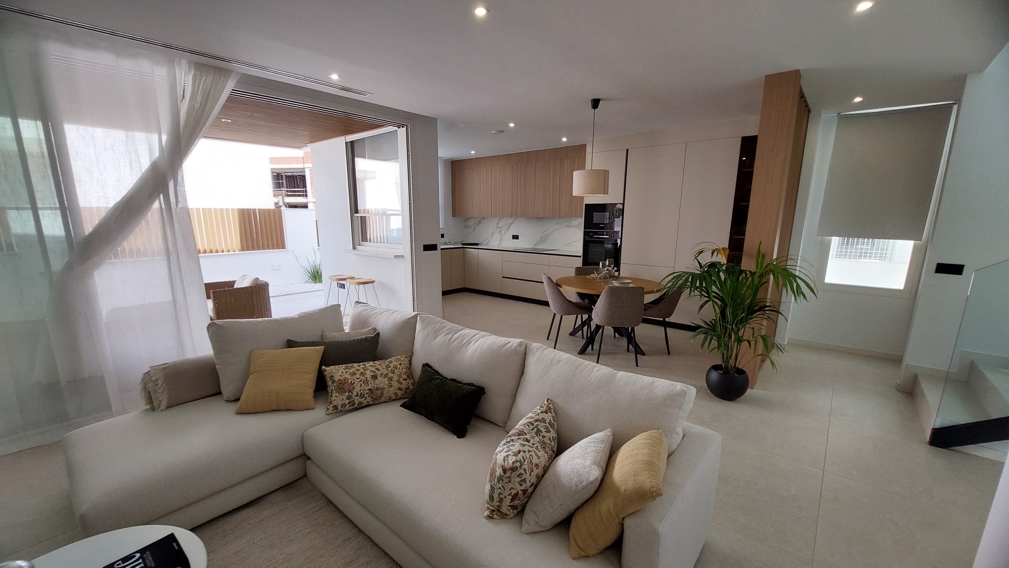 Calida Prime Properties