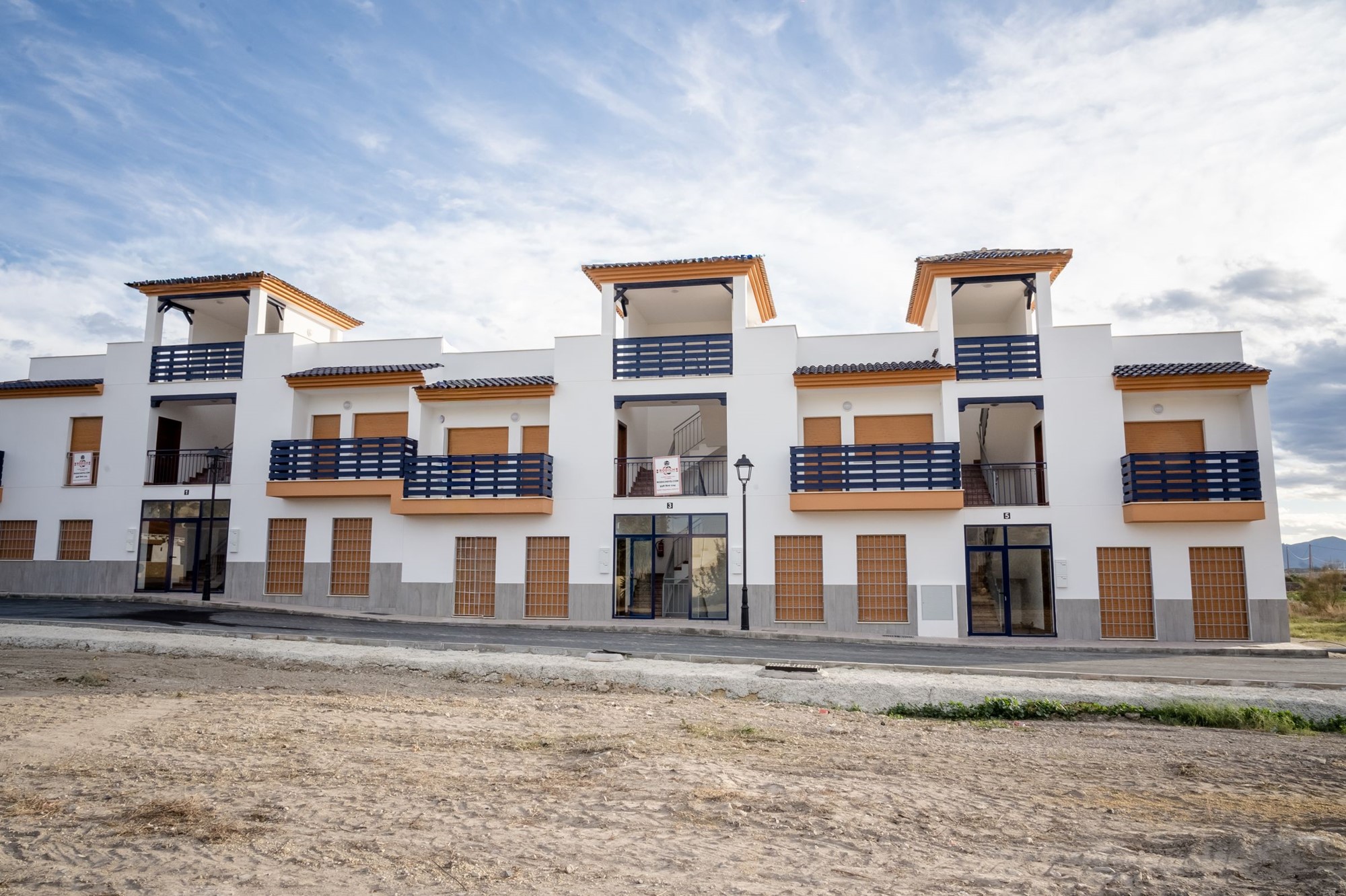 Calida Prime Properties