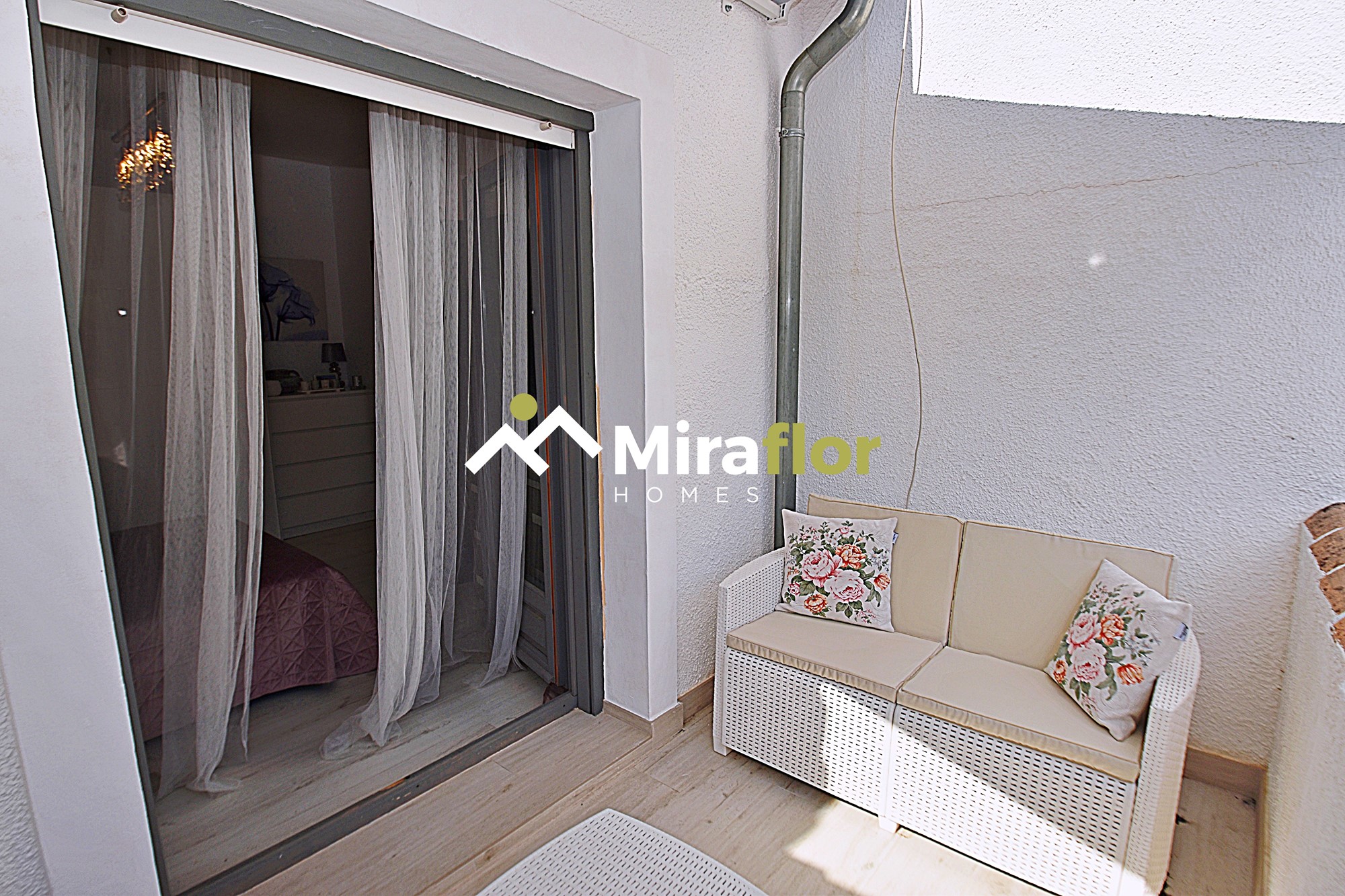 Miraflor Homes