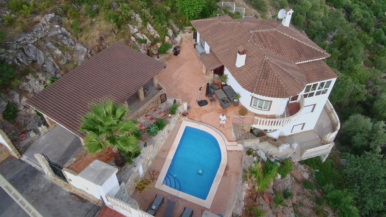 Miraflor Homes