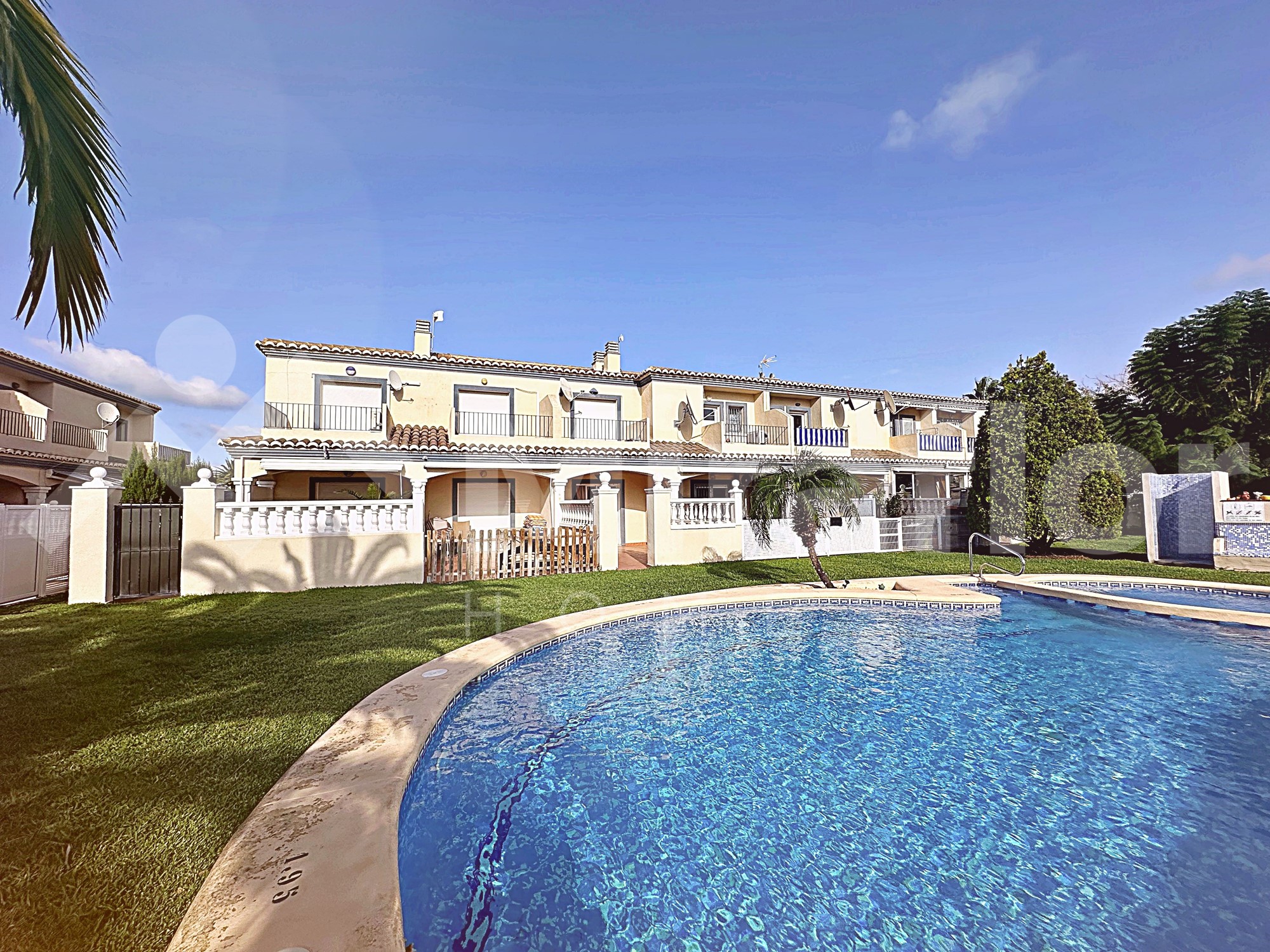 Miraflor Homes