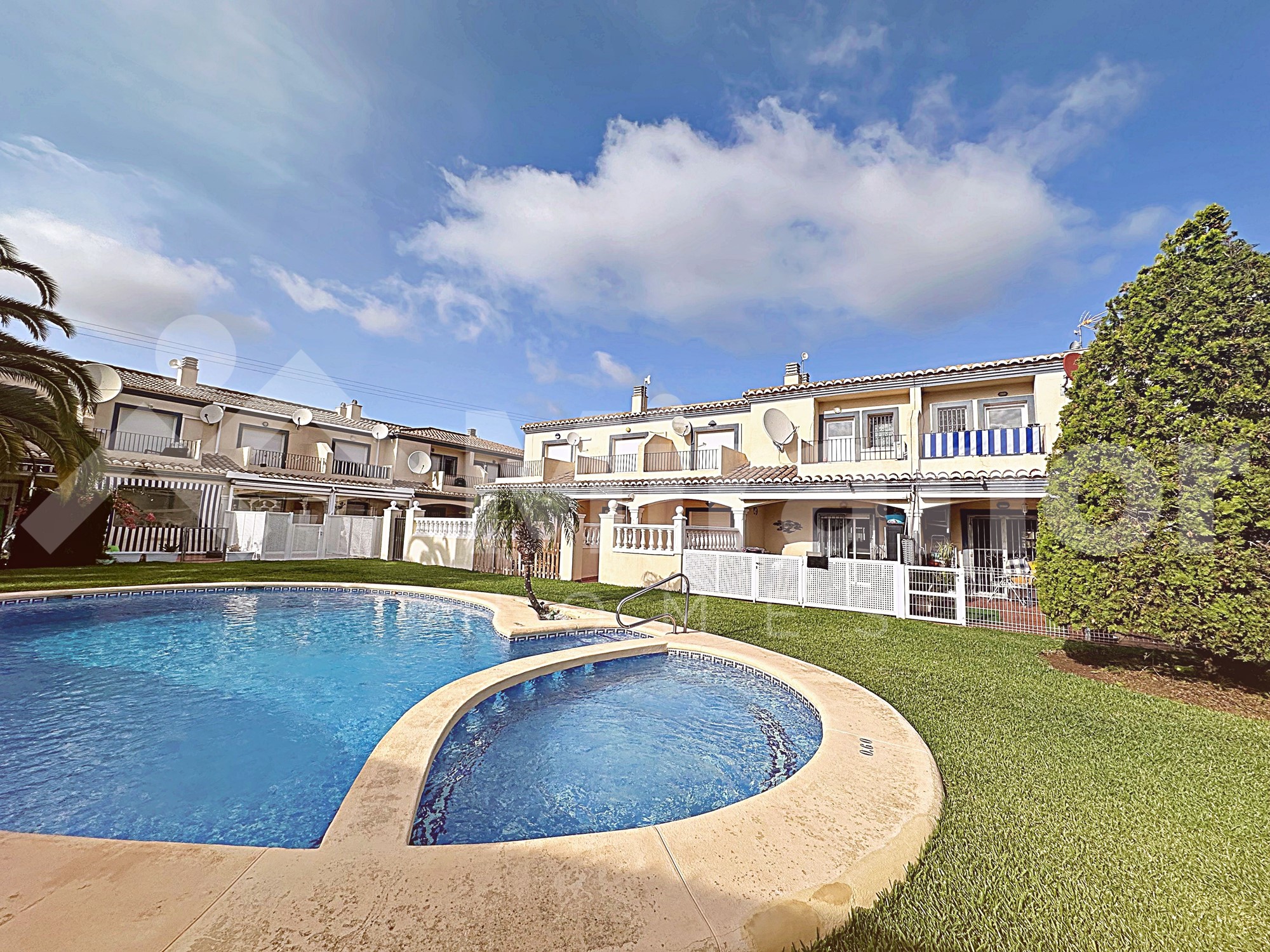 Miraflor Homes