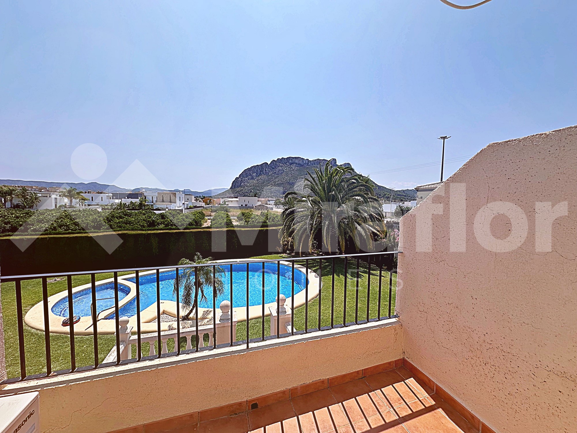 Miraflor Homes