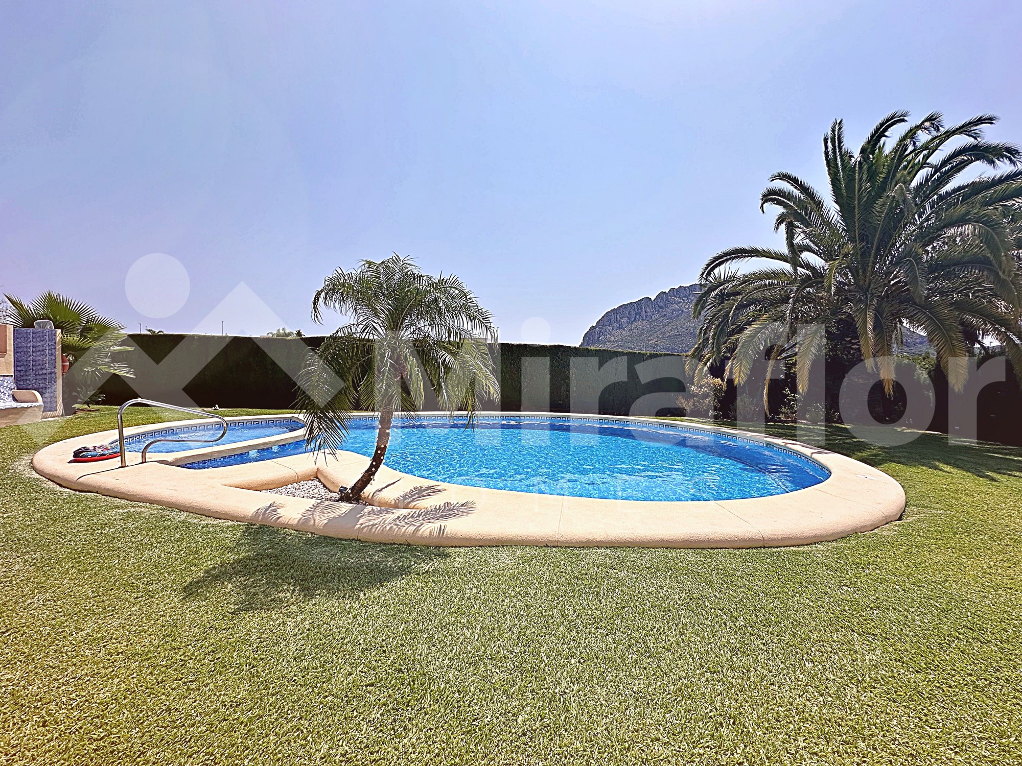 Miraflor Homes