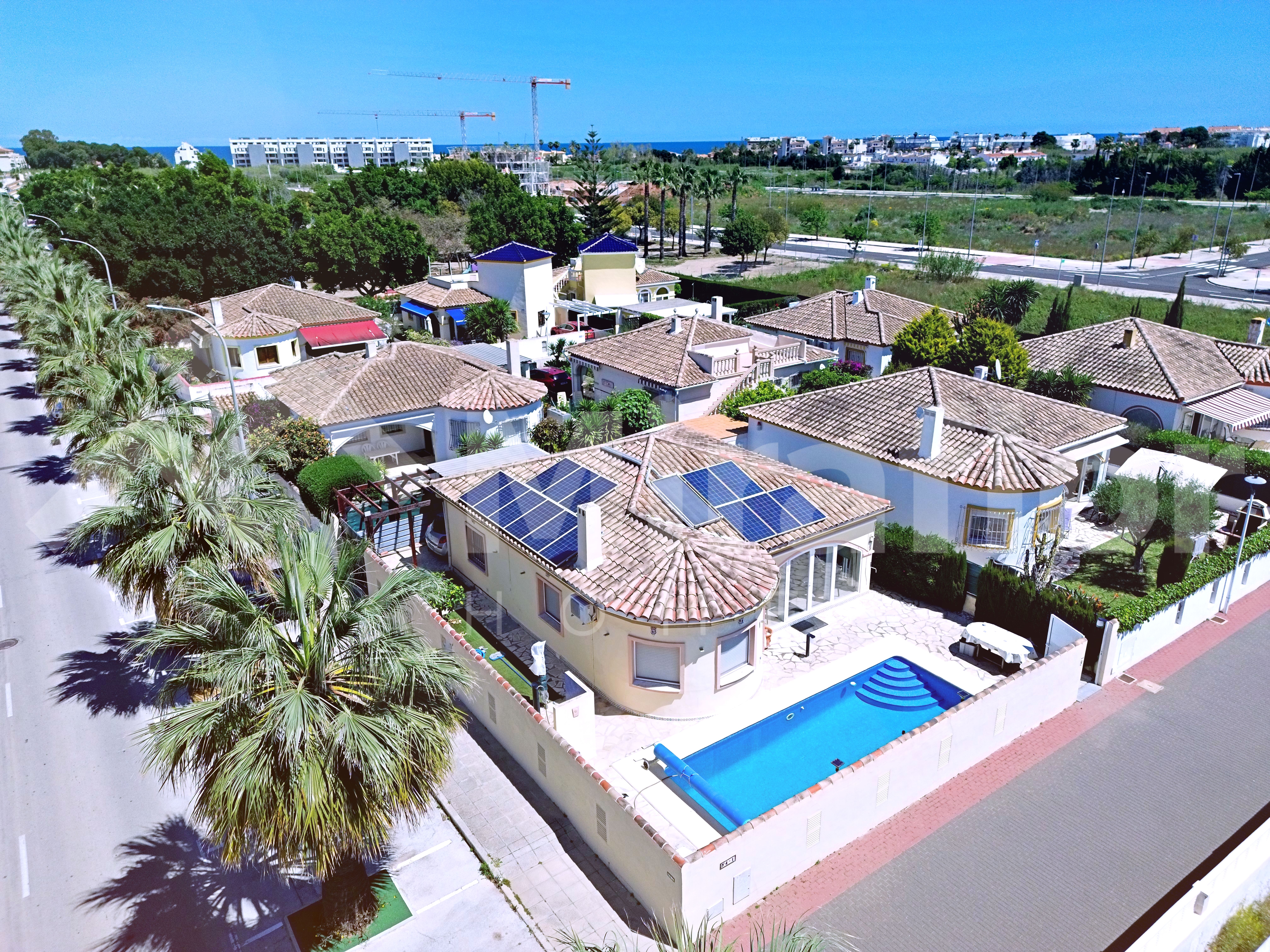Miraflor Homes