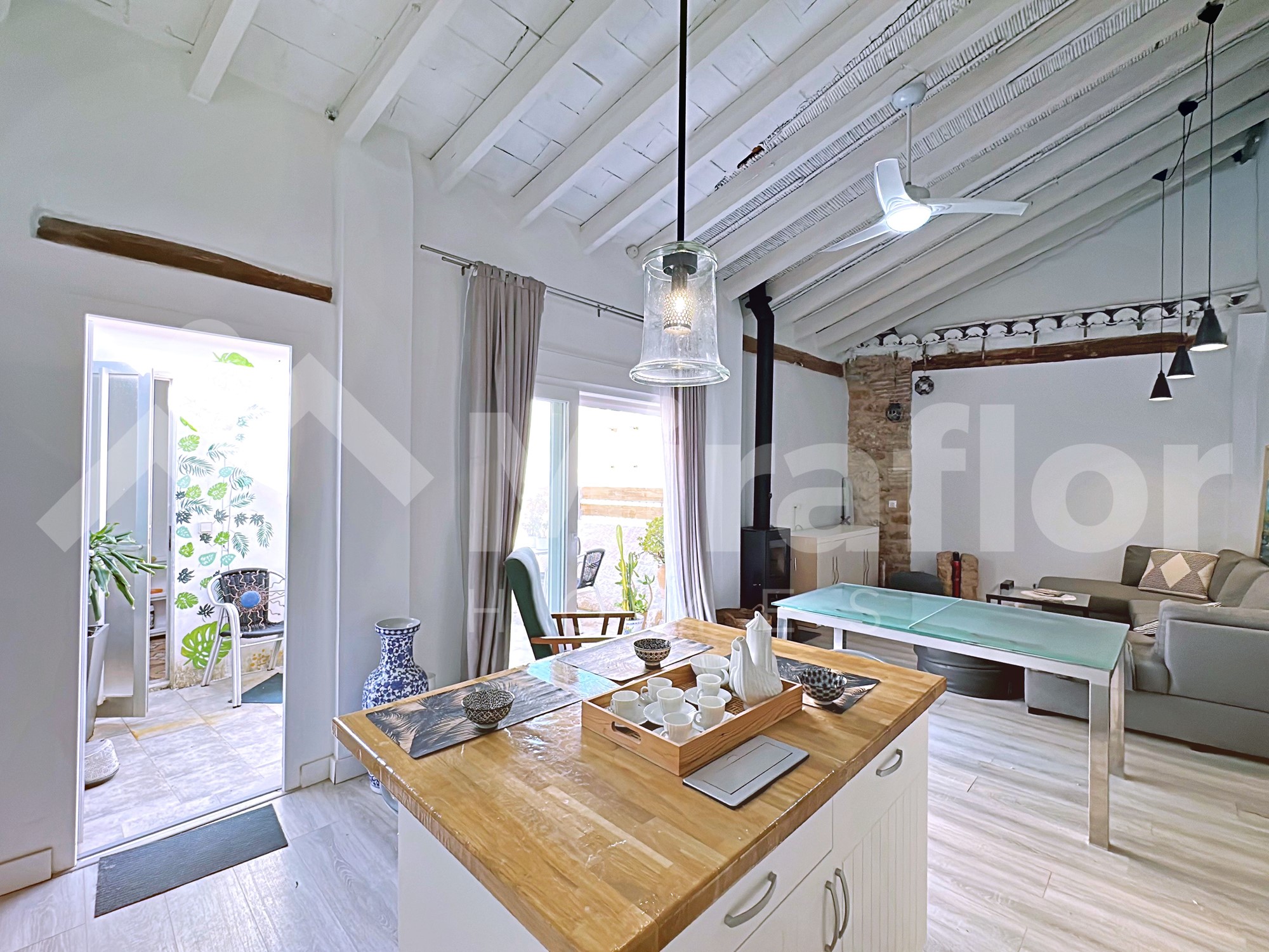 Miraflor Homes